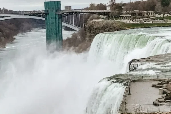 1-Day Niagara Falls Tour – Entrance Ticket
