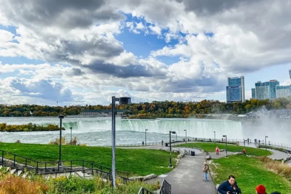 1-Day Niagara Falls Tour – Entrance Ticket