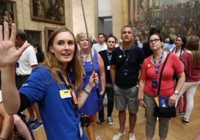Louvre Museum Masterpieces Guided Tour with Access