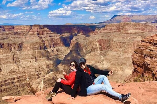 Grand Canyon West, Hoover Dam Stop, Breakfast, Lunch & Skywalk