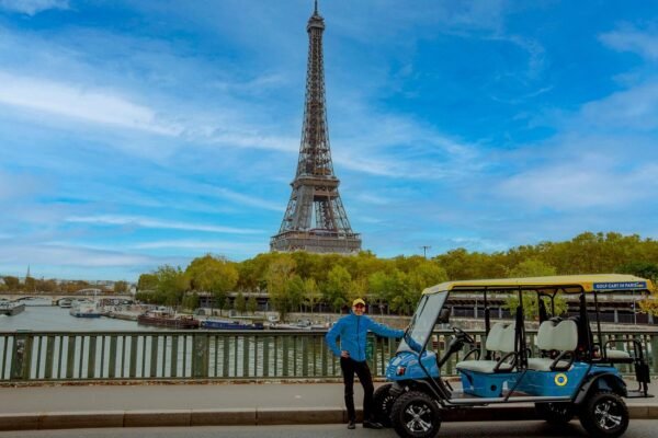 Golf Cart in Paris – Private Guided City Tour – Pickup Included